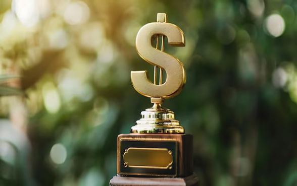 综合评分不足去哪借钱？盘点最新7个手机和身份证快速借钱软件